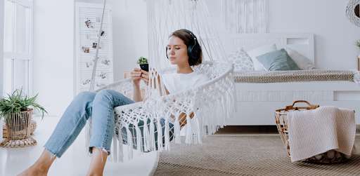 Run android online APK 90.6 fm from MyAndroid or emulate 90.6 fm using MyAndroid