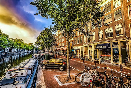 Emulate Android APK Amsterdam Wallpapers