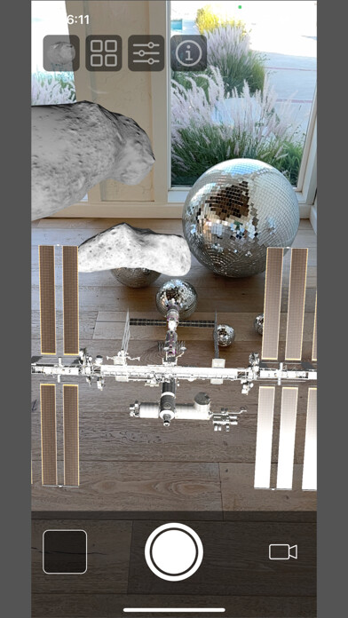 Emulate iPhone app AsteroidXR using MyAndroid Emulate iPhone app AsteroidXR using MyAndroid