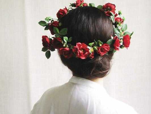 Emulate Android APK BIG FLORAL CROWN
