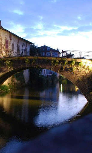 Run android online APK Country France HD Themes from MyAndroid or emulate Country France HD Themes using MyAndroid