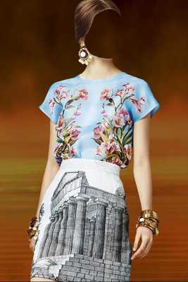 Emulate Android APK Crazy Dress For Woman