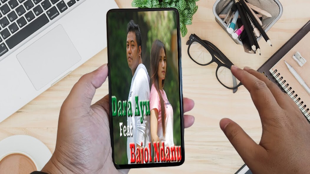 Run android online APK Dara Ayu Feat Bajol Ndanu Mp3 from MyAndroid or emulate Dara Ayu Feat Bajol Ndanu Mp3 using MyAndroid