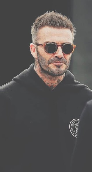 Emulate Android APK David Beckham Wallpaper