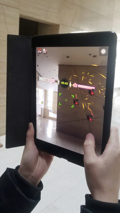 Emulate iPhone app Fancy Fruit AR using MyAndroid Emulate iPhone app Fancy Fruit AR using MyAndroid