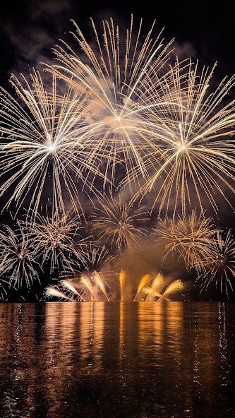 Run android online APK Fireworks Wallpapers from MyAndroid or emulate Fireworks Wallpapers using MyAndroid