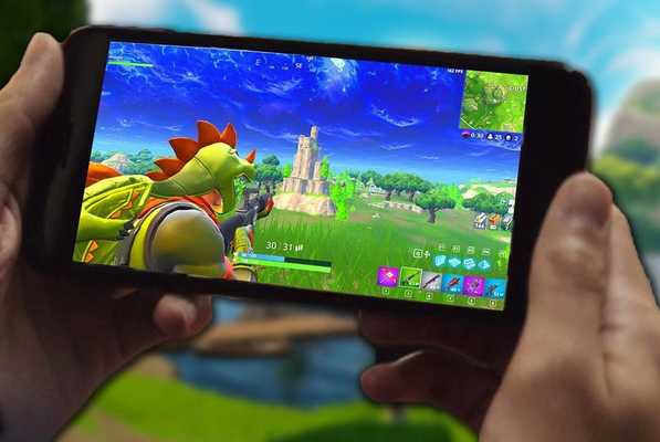 Emulate Android APK Fortnite Mobile wallpaper