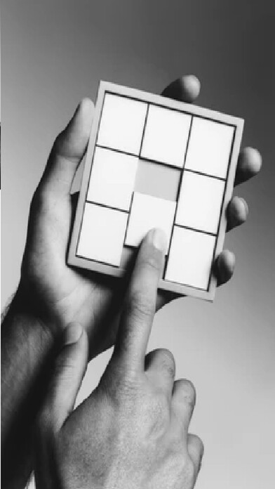 Emulate iPhone app Funny Sliding Puzzle - Classic using MyAndroid