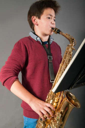 Run android online APK Guide to saxophone lessons from MyAndroid or emulate Guide to saxophone lessons using MyAndroid Run android online APK Guide to saxophone lessons from MyAndroid or emulate Guide to saxophone lessons using MyAndroid