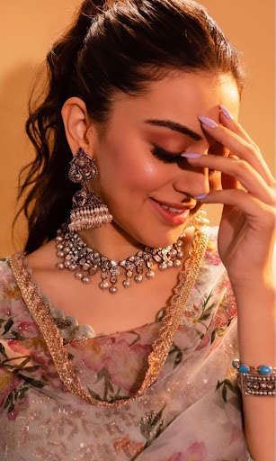 Run android online APK Hansika Motwani Wallpapers from MyAndroid or emulate Hansika Motwani Wallpapers using MyAndroid Run android online APK Hansika Motwani Wallpapers from MyAndroid or emulate Hansika Motwani Wallpapers using MyAndroid