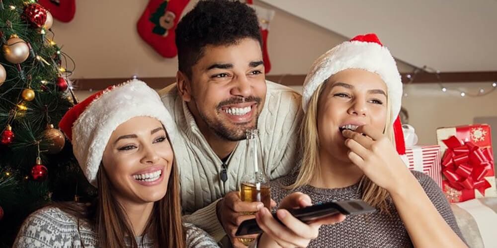 Run android online APK Holiday movies from MyAndroid or emulate Holiday movies using MyAndroid
