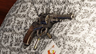 Emulate iPhone app How it Works: Nagant M1895 using MyAndroid Emulate iPhone app How it Works: Nagant M1895 using MyAndroid