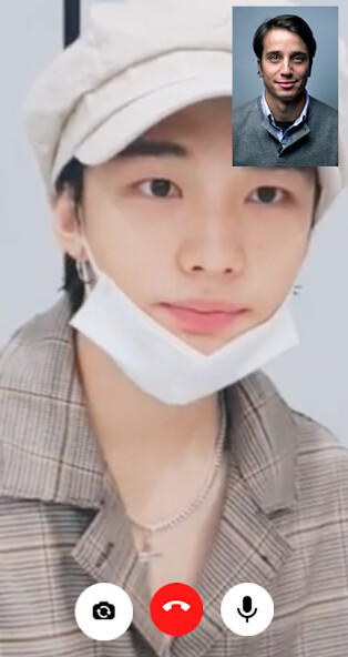 Run android online APK Hyunjin Fake Chat  Video Call from MyAndroid or emulate Hyunjin Fake Chat  Video Call using MyAndroid