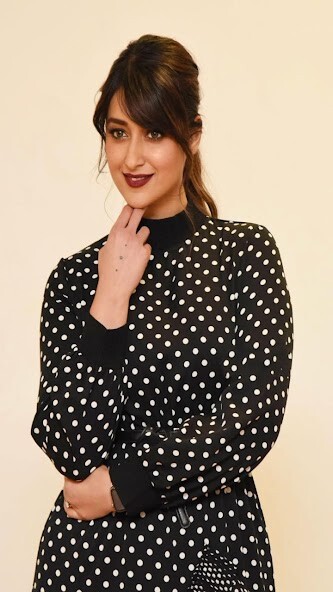 Run android online APK Ileana DCruz Wallpapers from MyAndroid or emulate Ileana DCruz Wallpapers using MyAndroid