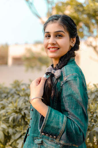 Run android online APK Indian sexy girls chat from MyAndroid or emulate Indian sexy girls chat using MyAndroid