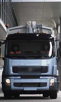 Emulate Android APK Jigsaw Puzzles Volvo FE Truck Game