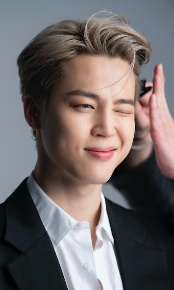 Run android online APK JIMIN BTS 4K Wallpaper from MyAndroid or emulate JIMIN BTS 4K Wallpaper using MyAndroid