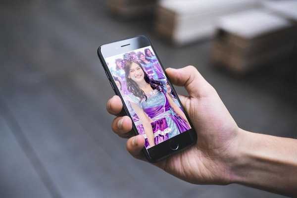 Emulate Android APK JKT IDOL 48 WALLPAPER