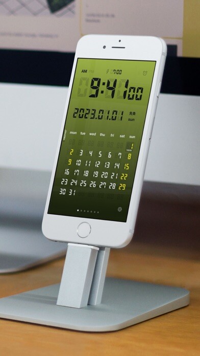 Emulate iPhone app LCD Clock - Clock & Calendar using MyAndroid Emulate iPhone app LCD Clock - Clock & Calendar using MyAndroid