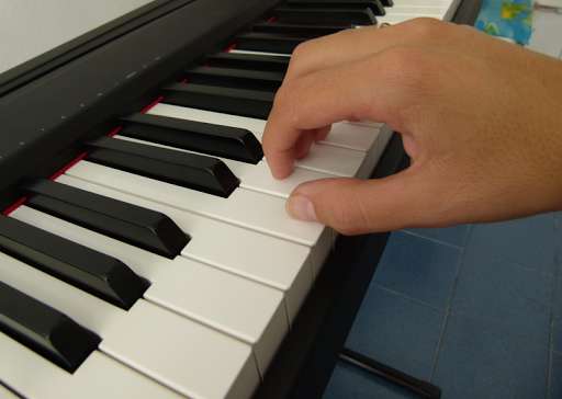 Run android online APK Learn piano from scratch. Online piano lessons from MyAndroid or emulate Learn piano from scratch. Online piano lessons using MyAndroid Run android online APK Learn piano from scratch. Online piano lessons from MyAndroid or emulate Learn piano from scratch. Online piano lessons using MyAndroid