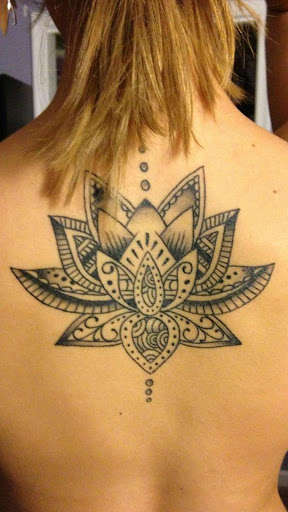 Run android online APK Lotus Tattoo Designs from MyAndroid or emulate Lotus Tattoo Designs using MyAndroid