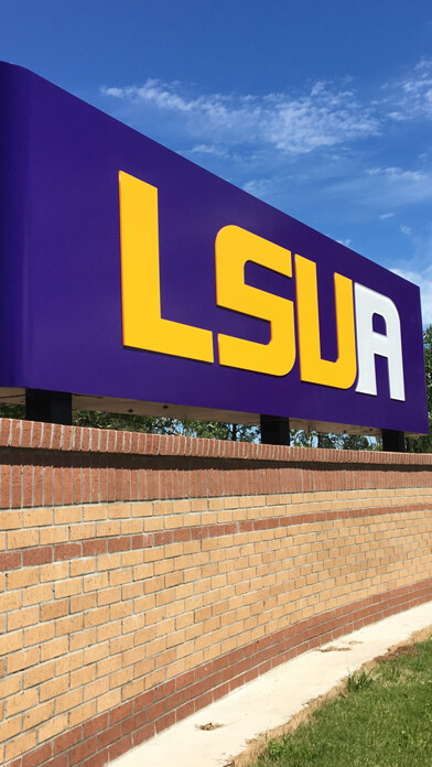Emulate iPhone app LSU Alexandria using MyAndroid