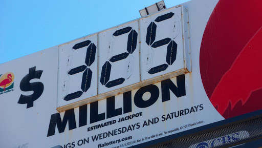 Emulate Android APK Lucky Number Pyramid Calculator