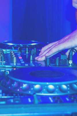 Emulate Android APK Mobile DJ Mixer Pro