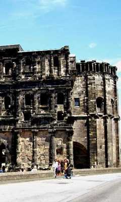 Emulate Android APK Porta Nigra Jigsaw Puzzles