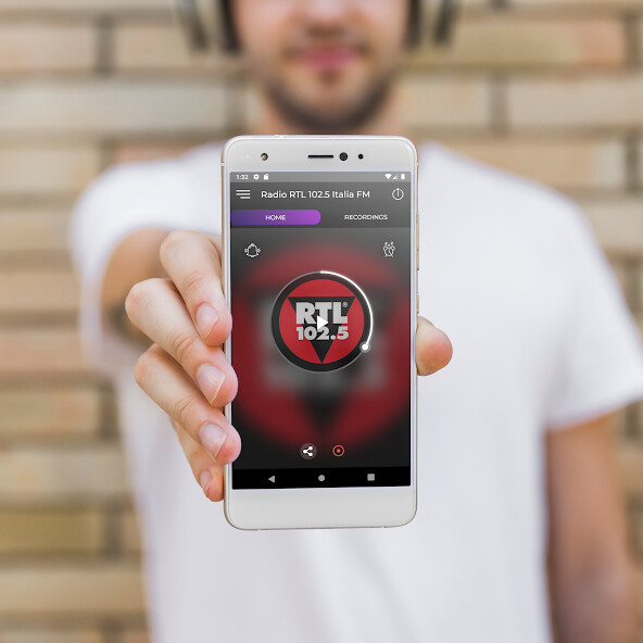 Run android online APK Radio RTL 102.5 Italia FM App from MyAndroid or emulate Radio RTL 102.5 Italia FM App using MyAndroid