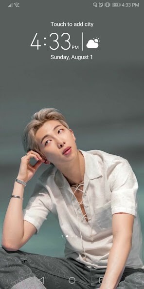 Run android online APK RM Wallpaper HD 4K 2022 from MyAndroid or emulate RM Wallpaper HD 4K 2022 using MyAndroid