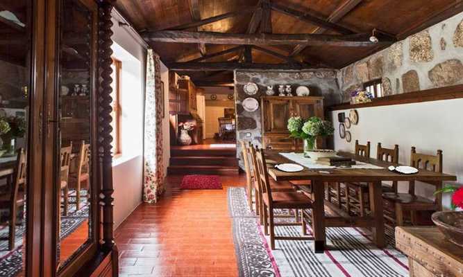 Emulate Android APK Rural House In Oporto Escape