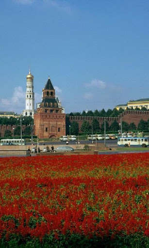 Run android online APK Russia Retro Moscow HD Themes from MyAndroid or emulate Russia Retro Moscow HD Themes using MyAndroid