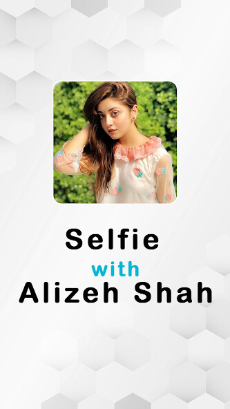 Run android online APK Selfie with Alizeh Shah from MyAndroid or emulate Selfie with Alizeh Shah using MyAndroid