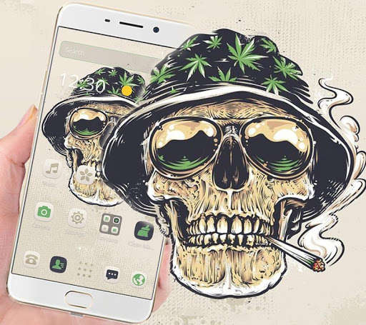 Emulate Android APK Smoking Warrior Helmet Skull Theme