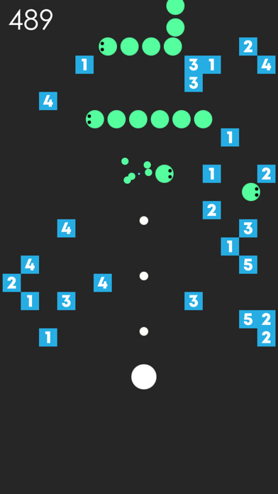 Emulate iPhone app Snakes VS You using MyAndroid