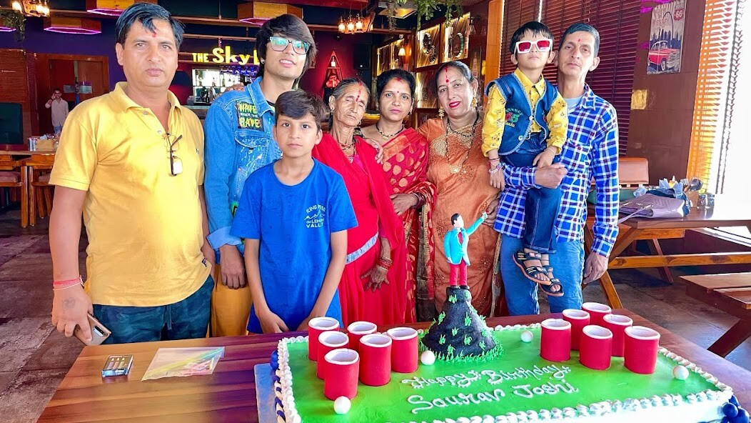 Run android online APK Sourav Joshi Vlogs App from MyAndroid or emulate Sourav Joshi Vlogs App using MyAndroid