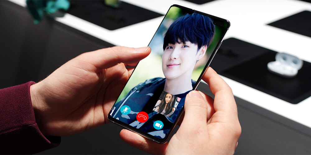 Run android online APK Suga Call You - Suga BTS Fake Video Call from MyAndroid or emulate Suga Call You - Suga BTS Fake Video Call using MyAndroid