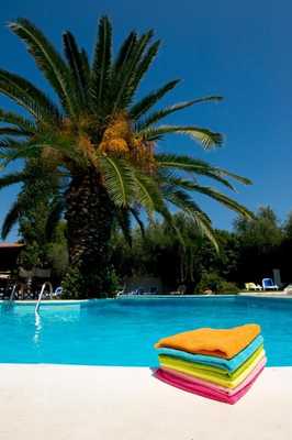 Emulate Android APK Swimming pool Background 2016 Emulate Android APK Swimming pool Background 2016