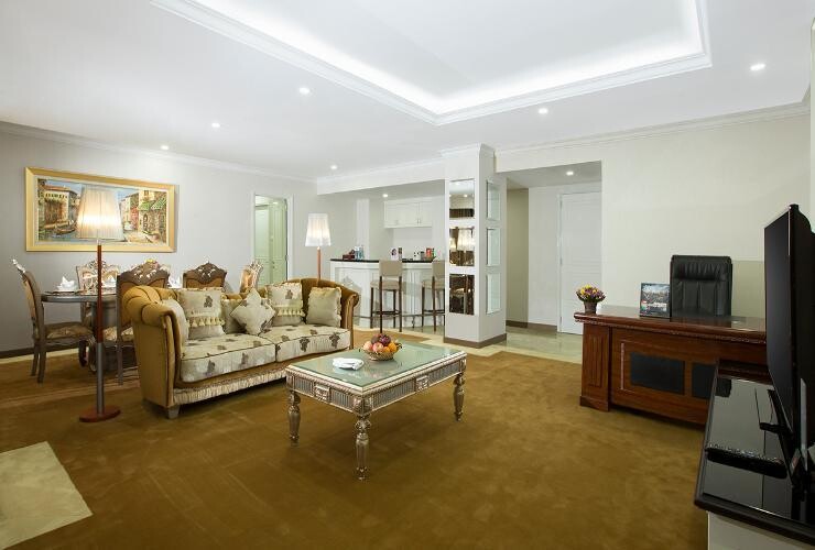 Run android online APK Swiss-Belhotel Lampung from MyAndroid or emulate Swiss-Belhotel Lampung using MyAndroid