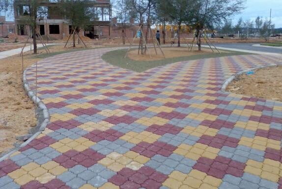 Run android online APK Variation of paving block designs from MyAndroid or emulate Variation of paving block designs using MyAndroid