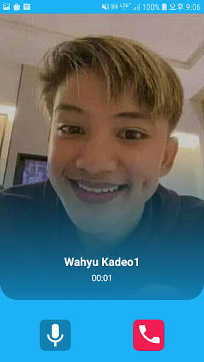Run android online APK Wahyu Kadeo Video Call and Fake Chat from MyAndroid or emulate Wahyu Kadeo Video Call and Fake Chat using MyAndroid