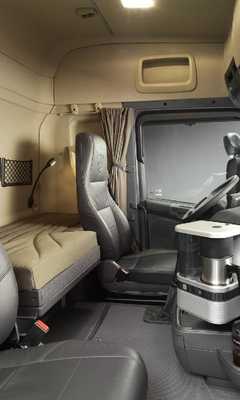 Emulate Android APK Wallpapers Scania R Series Highline