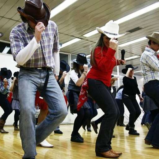 Run android online APK Western classical country music from MyAndroid or emulate Western classical country music using MyAndroid